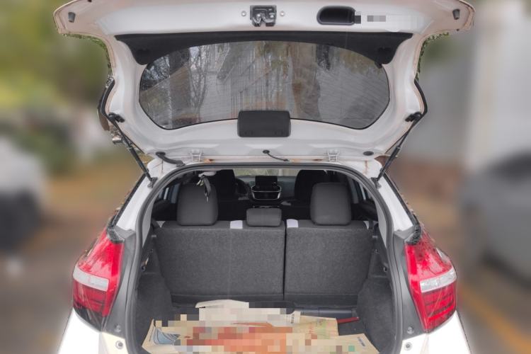 Used Toyota YARiS L Zhi Xuan 2020 1.5L CVT Leading Edition Trunk