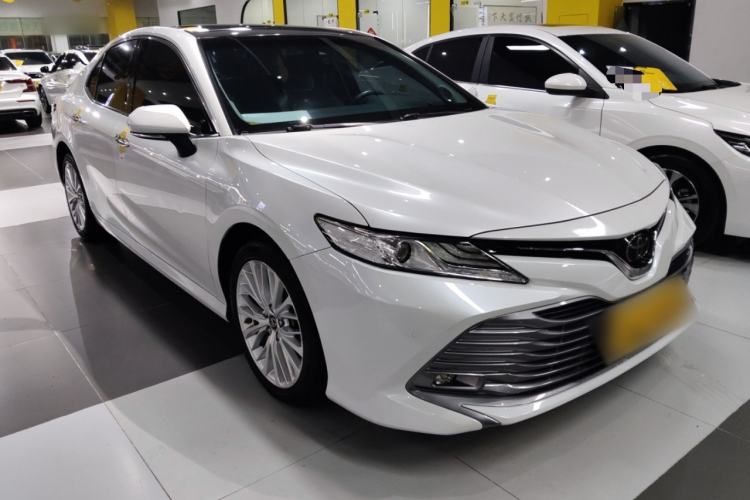 Used Toyota Camry 2018 2.5G Luxury Edition
