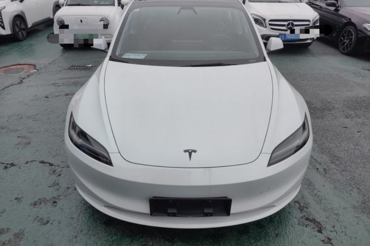 Used Tesla Model 3 2025 Long-Range All-Wheel-Drive Version
