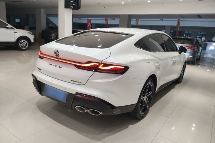 Used MG 7 2023 1.5T DCT Luxurious Supreme Edition