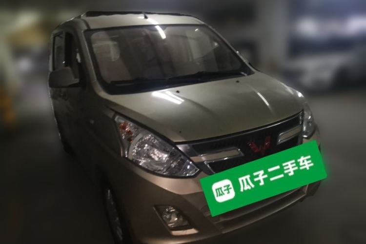 Used Wuling Rongguang V 2016 1.5L Standard Version