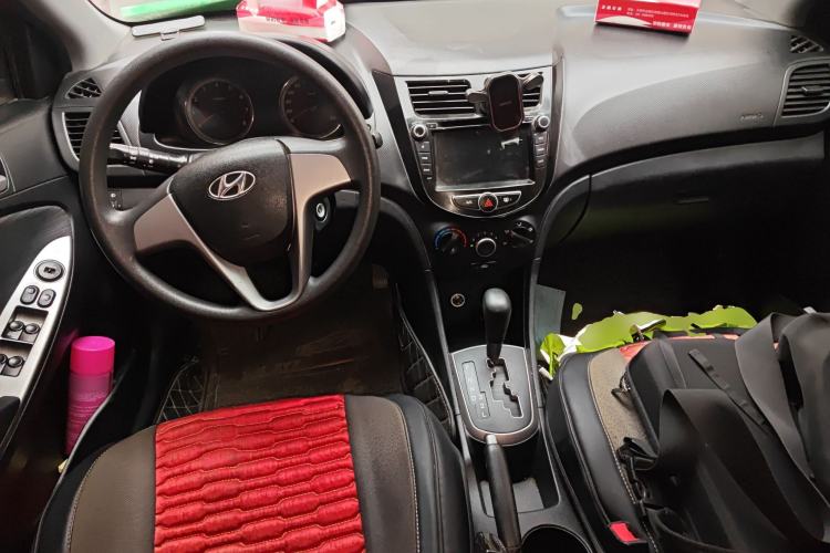 Used Hyundai Verna Ray 2014 1.4L Automatic GLX