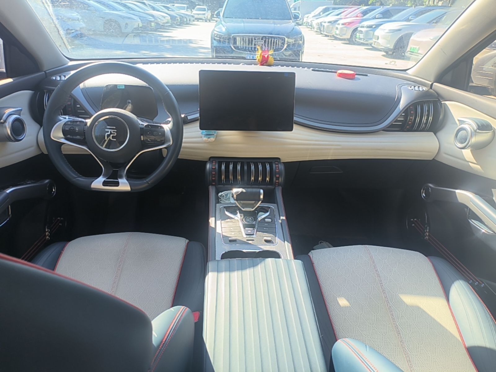 BYD Yuan PLUS 2022 510 km Flagship Version — снимка 20