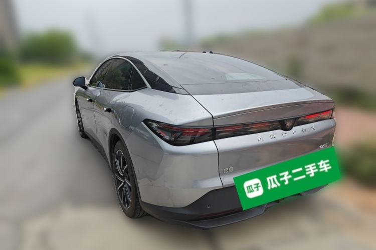 Used ARCFOX Alpha S5 2024 560MAX 185kW
