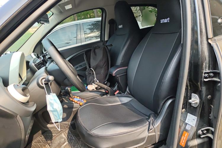 Used smart forfour 2018 1.0L 52 kW Dynamic Edition Left Front Seat