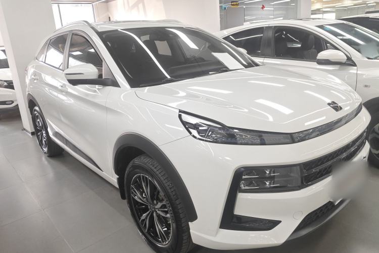 Used SOL QX 2021 300T DCT Prestige Smart Connectivity Version