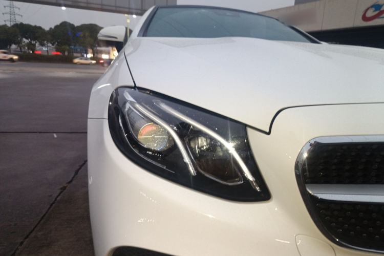 Used Mercedes-Benz E-Class 2017 E 200 4MATIC Coupe
