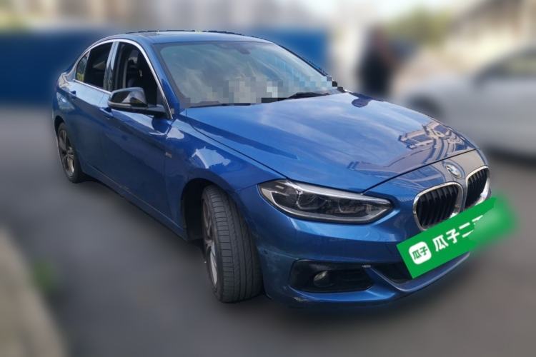 Used BMW 1 Series 2017 118i Design Package Model Front Right 45 Deg