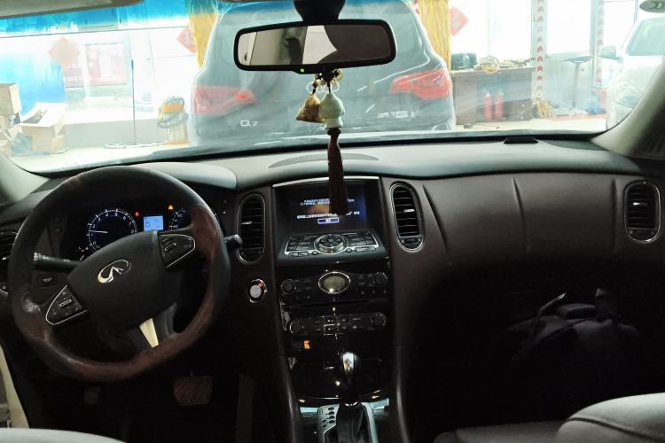 Used Infiniti QX50 2015 2.5L Enjoyment Edition