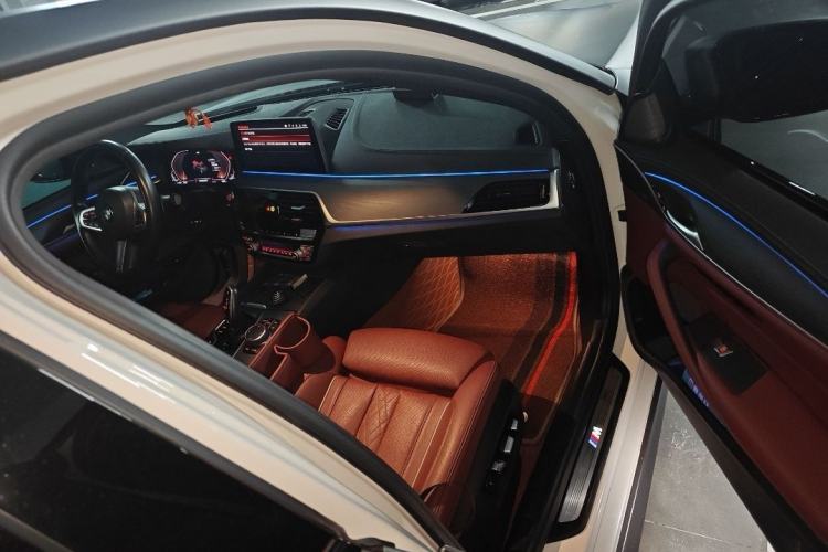 Used BMW 5 Series 2022 530Li Luxury Edition M Sport Package