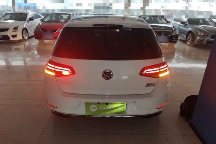 Used Volkswagen Golf 2018 230TSI Automatic Comfort Model
