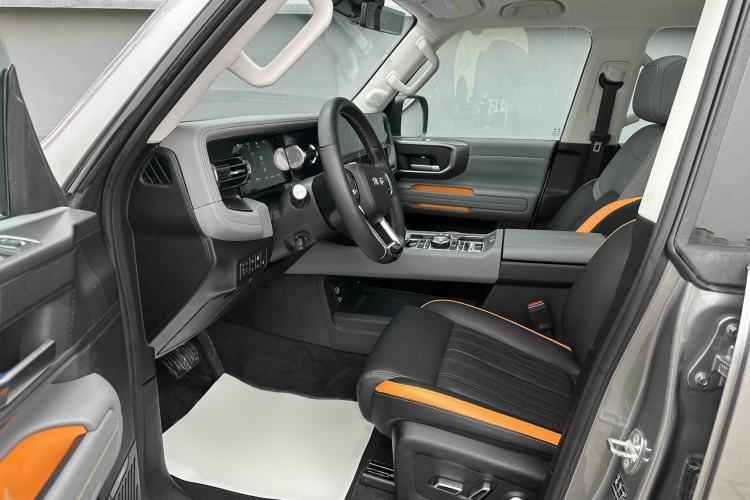 Used BAIC Off-Road BJ40 Electric Drive 2025 Advanced Edition