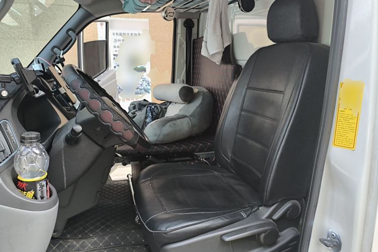 Used Foton Toano 2023 2.8T Manual Jixiang Van Extended Wheelbase Ultra-High Roof with Rear Dual Tires 3-Seater