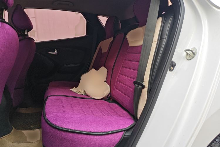 Used Hyundai ix35 2015 2.0L Automatic 2WD Smart Type China IV
