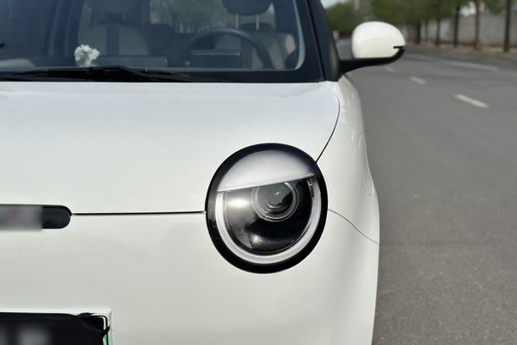 Used CHANGAN NEVO Lumin 2022 301km Honey-Sweet Version
