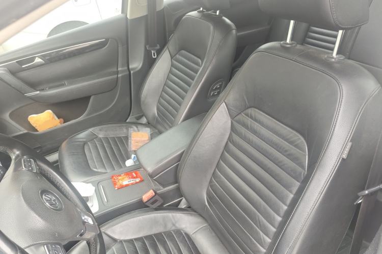 Used Volkswagen Magotan 2012 Revised 1.8TSI Luxury Version
