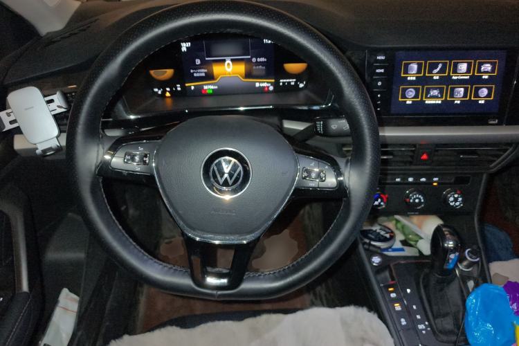 Used Volkswagen Lavida 2022 1.5L Automatic Comfort Edition