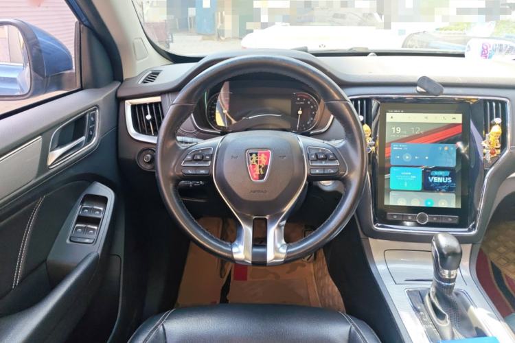 Used Roewe RX5 2016 30T Two-Wheel Drive Automatic Internet Smart Edition