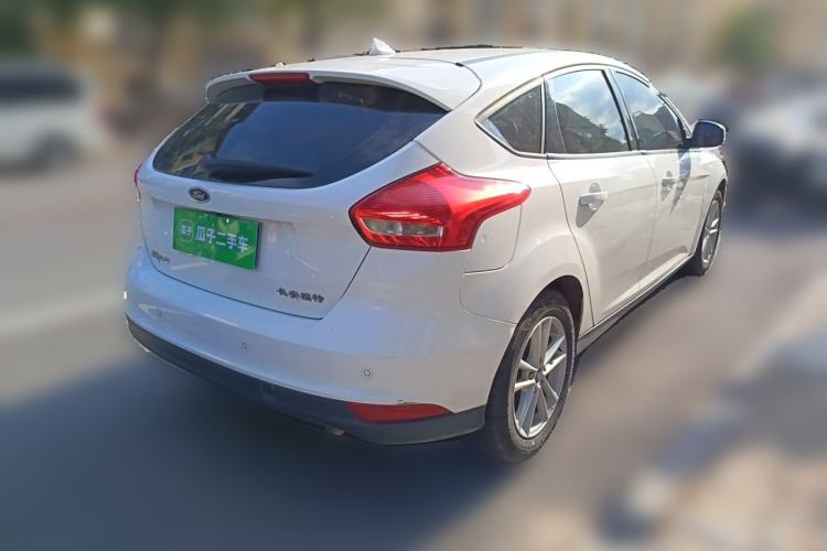 Used Ford Focus 2018 Hatchback Classic 1.6L Automatic Trendy SmartDrive Edition