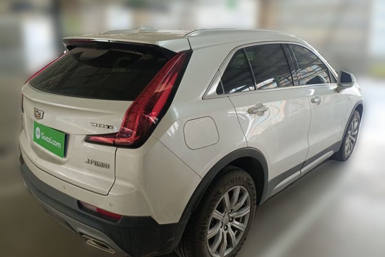 Used Cadillac XT4 2021 28T Two-Wheel Drive Leading Version
