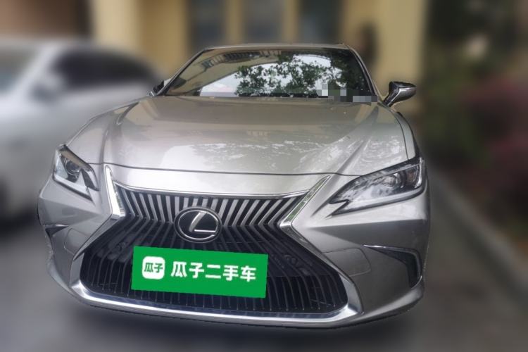 Used Lexus ES 2020 260 Excellence Edition