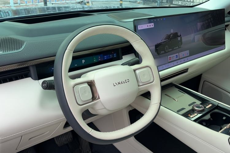 Used Lynk & Co 900 2025 1.5T Halo