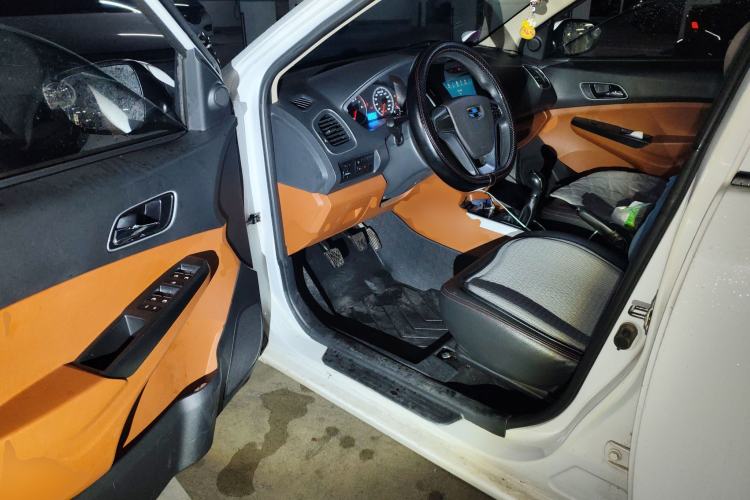 Used Geely Auto Diamond 2016 1.5L Manual Elite Edition
