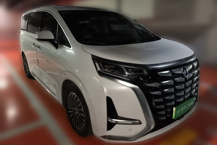 Used Denza D9 2023 DM-i 965 Luxury Model