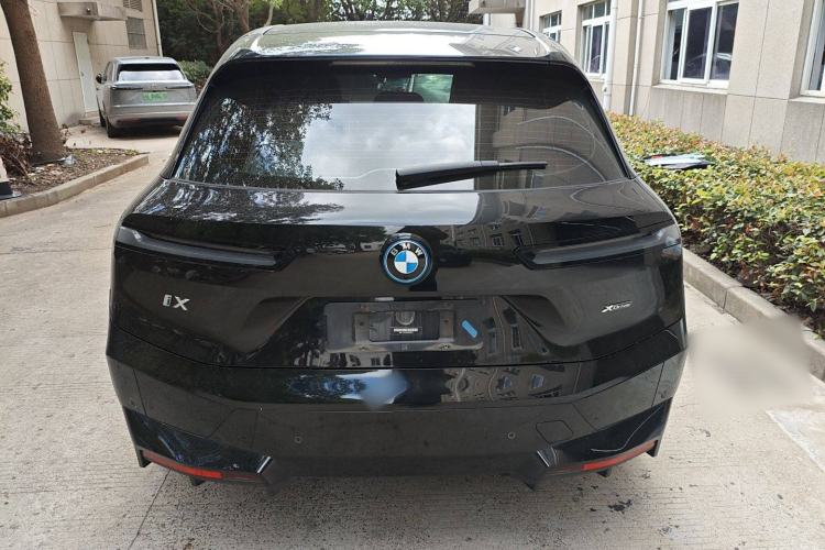 Used BMW iX 2022 xDrive40
