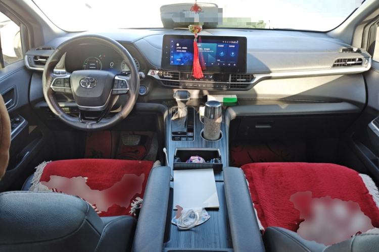 Used Toyota Sienna 2021 2.5L Hybrid Ultimate Edition