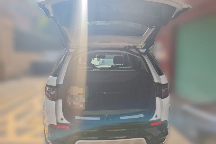 Used Land Rover Discovery Sport New Energy 2024 1.5T P300e Plug-in Hybrid Electric Version
