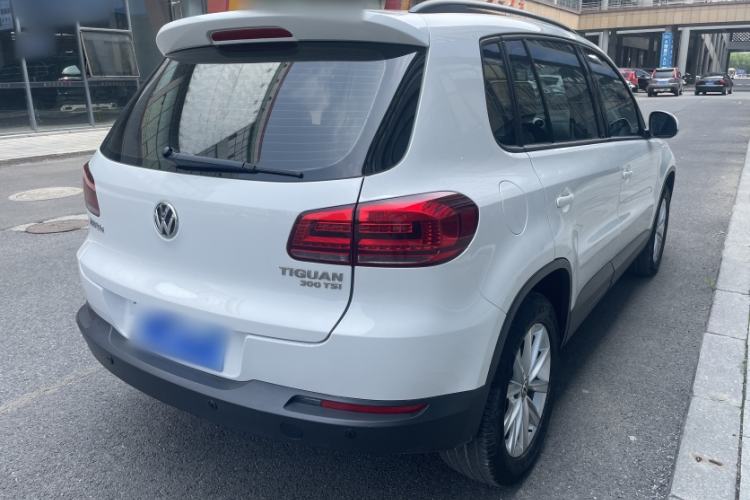 Used Volkswagen Tiguan L 2017 300TSI Automatic Two-Wheel Drive Silk Road Luxury Edition