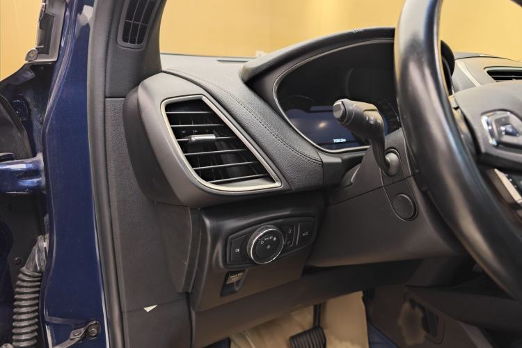 Used Lincoln MKX 2017 2.0T Four-Wheel Drive Zunya Edition
