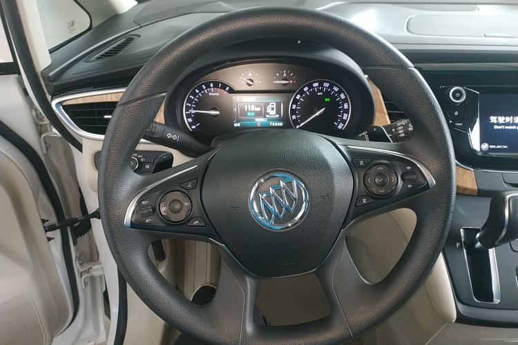 Used Buick GL8 2017 ES 28T Comfort Model China V Standard
