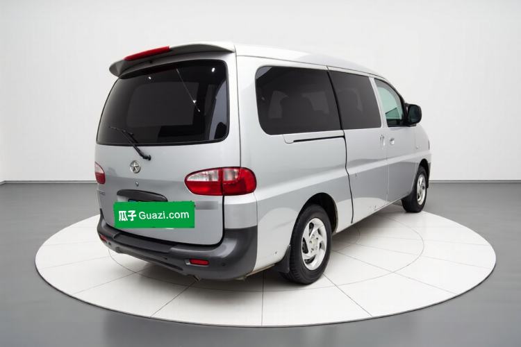 Used JAC Group Refine 2015 2.0L Shuttle Gasoline Long-Wheelbase Standard Version HFC4GA3-3D Exterior 5