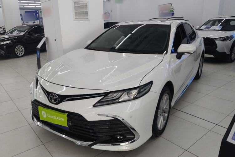 Used Toyota Camry 2023 2.0G Luxury Edition