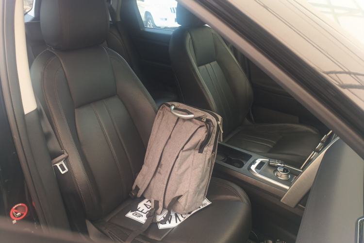 Used Land Rover Discovery Sport 2016 2.0T SE
