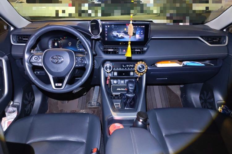 Used Toyota RAV4 2023 2.0L CVT Two-Wheel Drive Fashion Plus Edition
