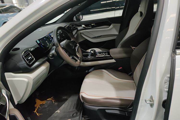 Used BYD Qin PLUS 2024 Honor Edition EV 420KM Leading Model