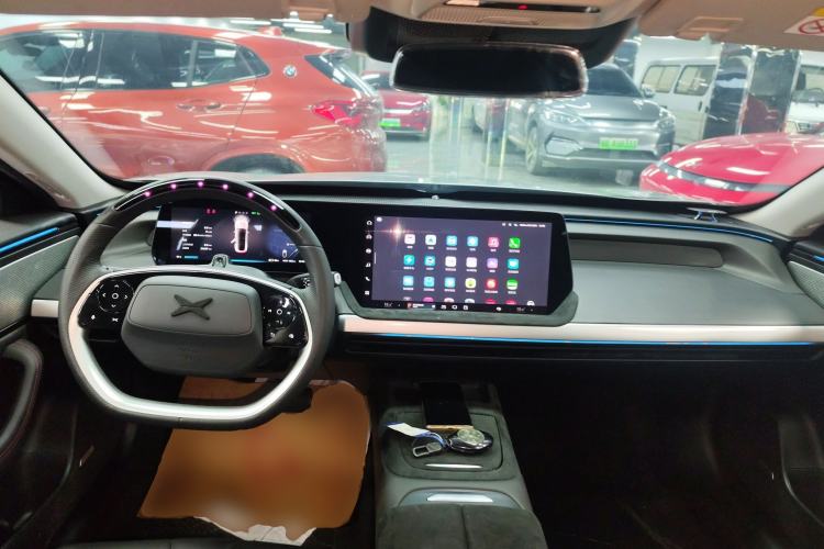 Used XPeng P7 2022 670E+
