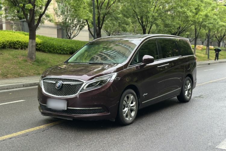 Used Buick GL8 2017 28T Avenir Avia National Emission Standard V