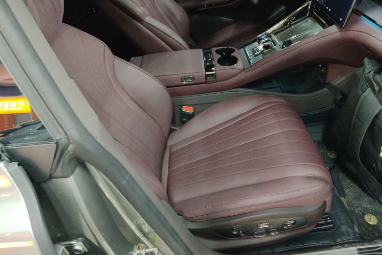 Used Denza Z9GT 2024 1100 Four-Wheel Drive Max Edition Right Front Seat