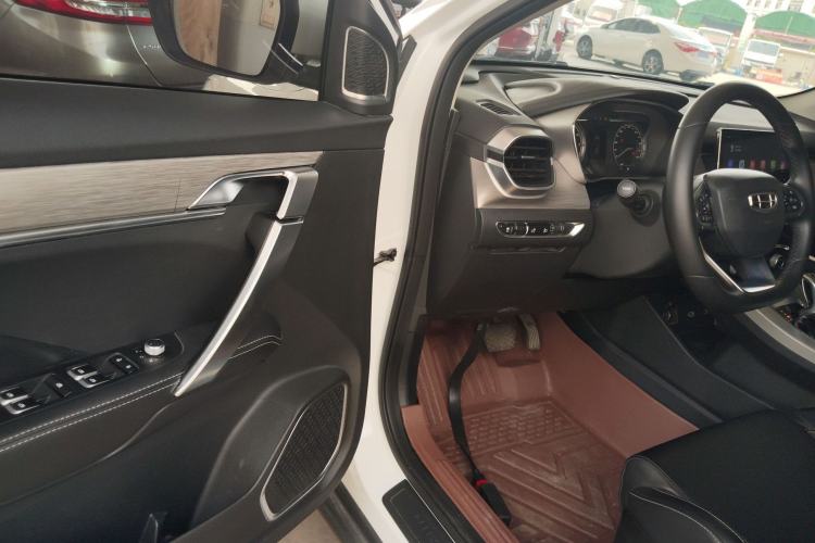 Used Geely Auto Coolray 2019 260T DCT Knight China VI Standard Driver Seat