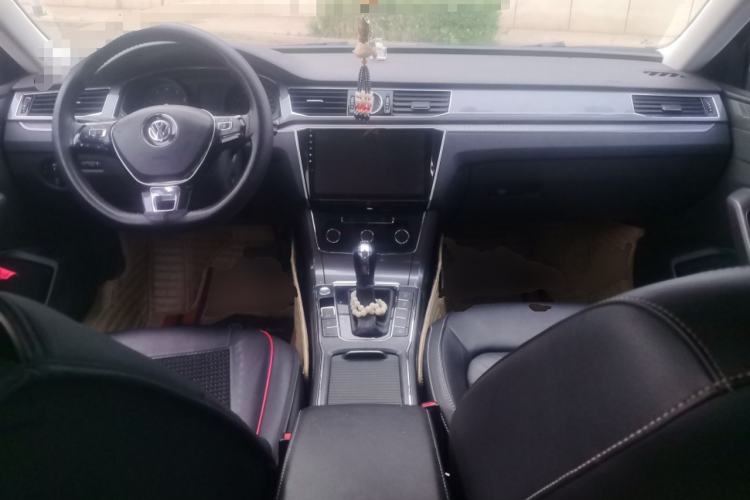 Used Volkswagen Passat 2017 280TSI DSG Luxury Edition
