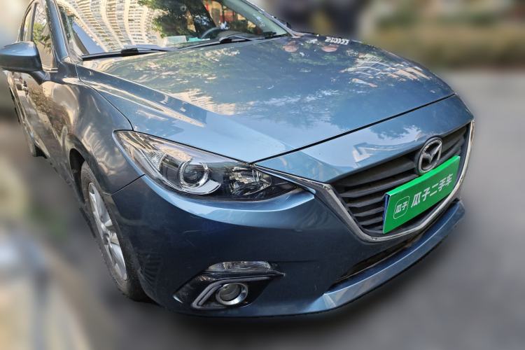 Used Mazda 3 Axela 2016 Sedan 1.5L Automatic Luxury Model