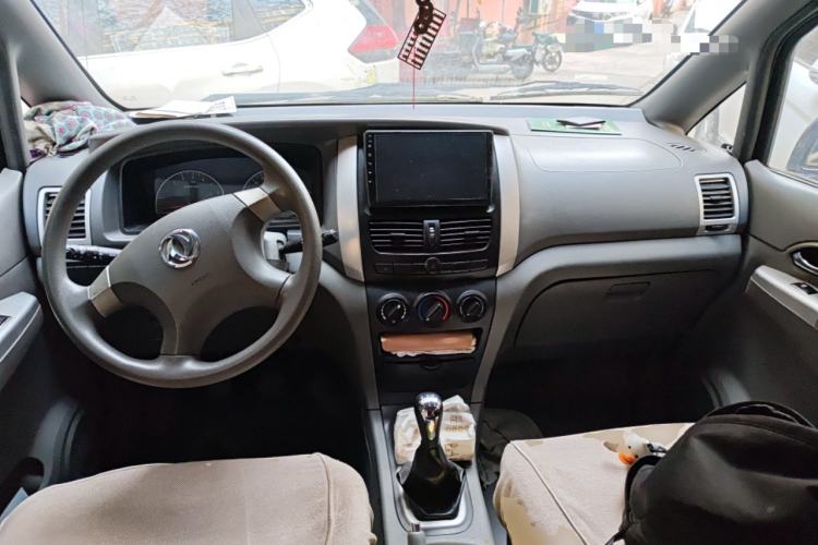 Used Dongfeng Shuaike 2011 1.6L Manual Comfort 7-Seater