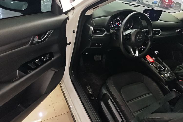 Used Mazda CX-5 2024 2.0L Automatic Two-Wheel Drive Comfort Version Driver Seat