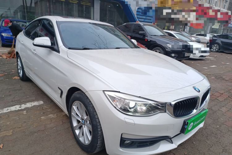 Used BMW 3 Series GT 2014 320i Leading Model