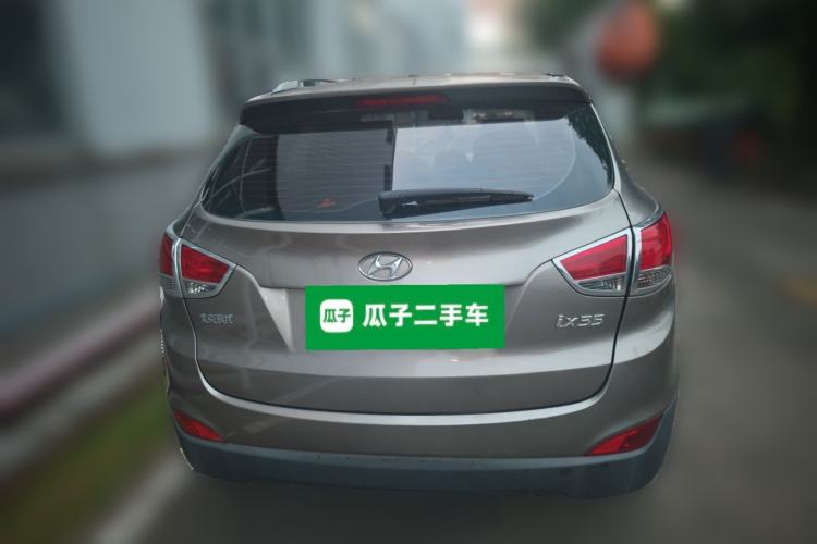 Used Hyundai ix35 2012 2.0L Manual Two-Wheel Drive New Edition GL
