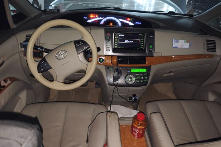 Used Toyota Previa 2006 2.4L 7-Seater Luxury Edition